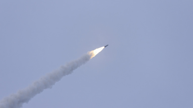 إطلاق القمر الصناعي Terrestar-1