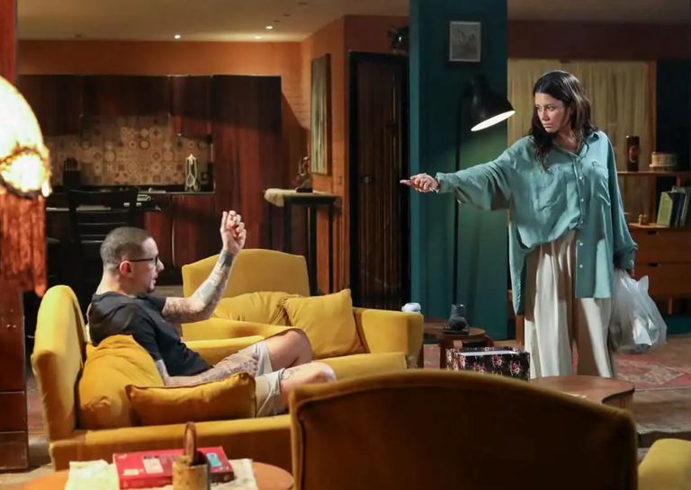 الفنانة اللبنانية سينتيا خليفة 