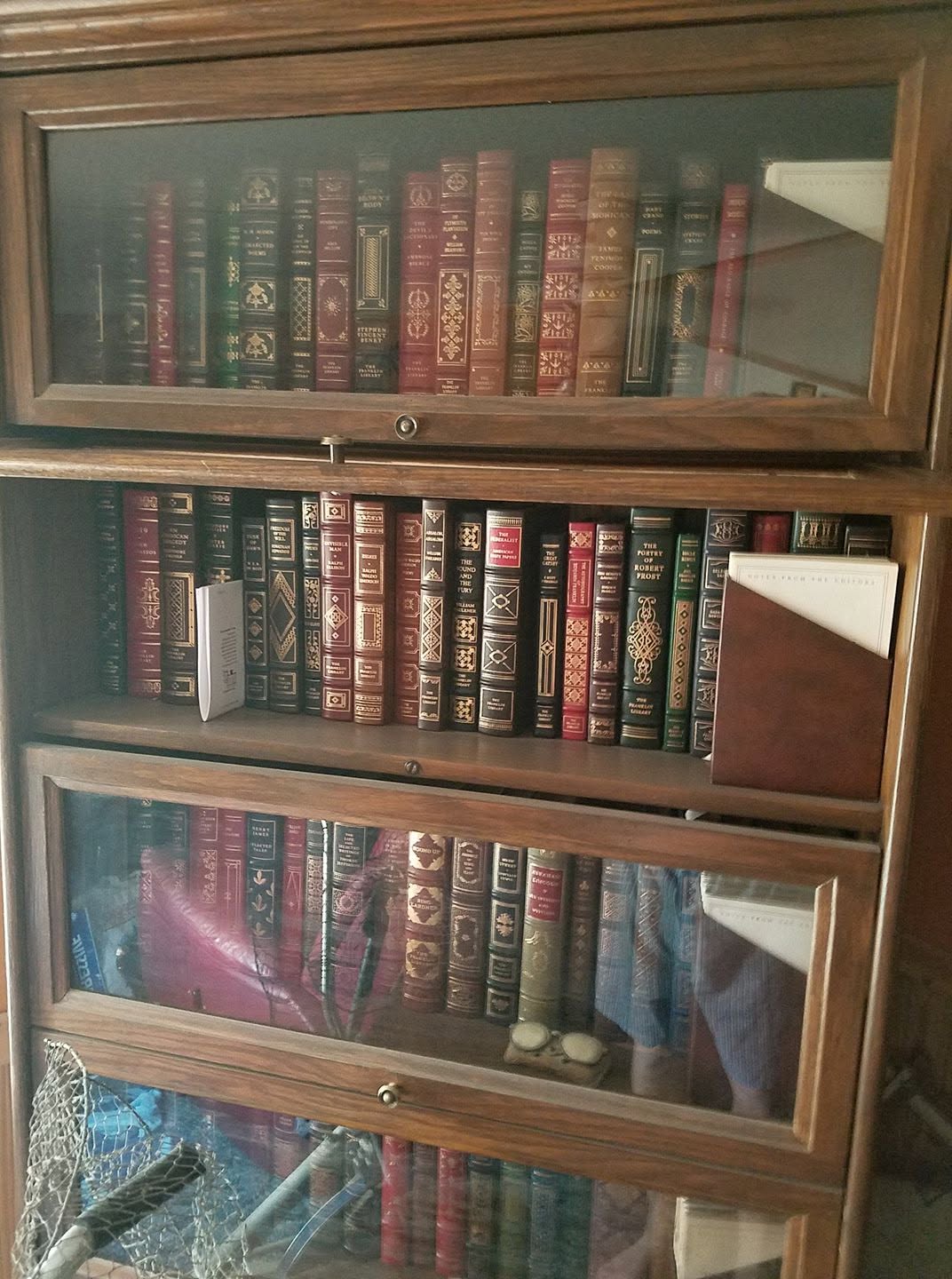 No photo description available.